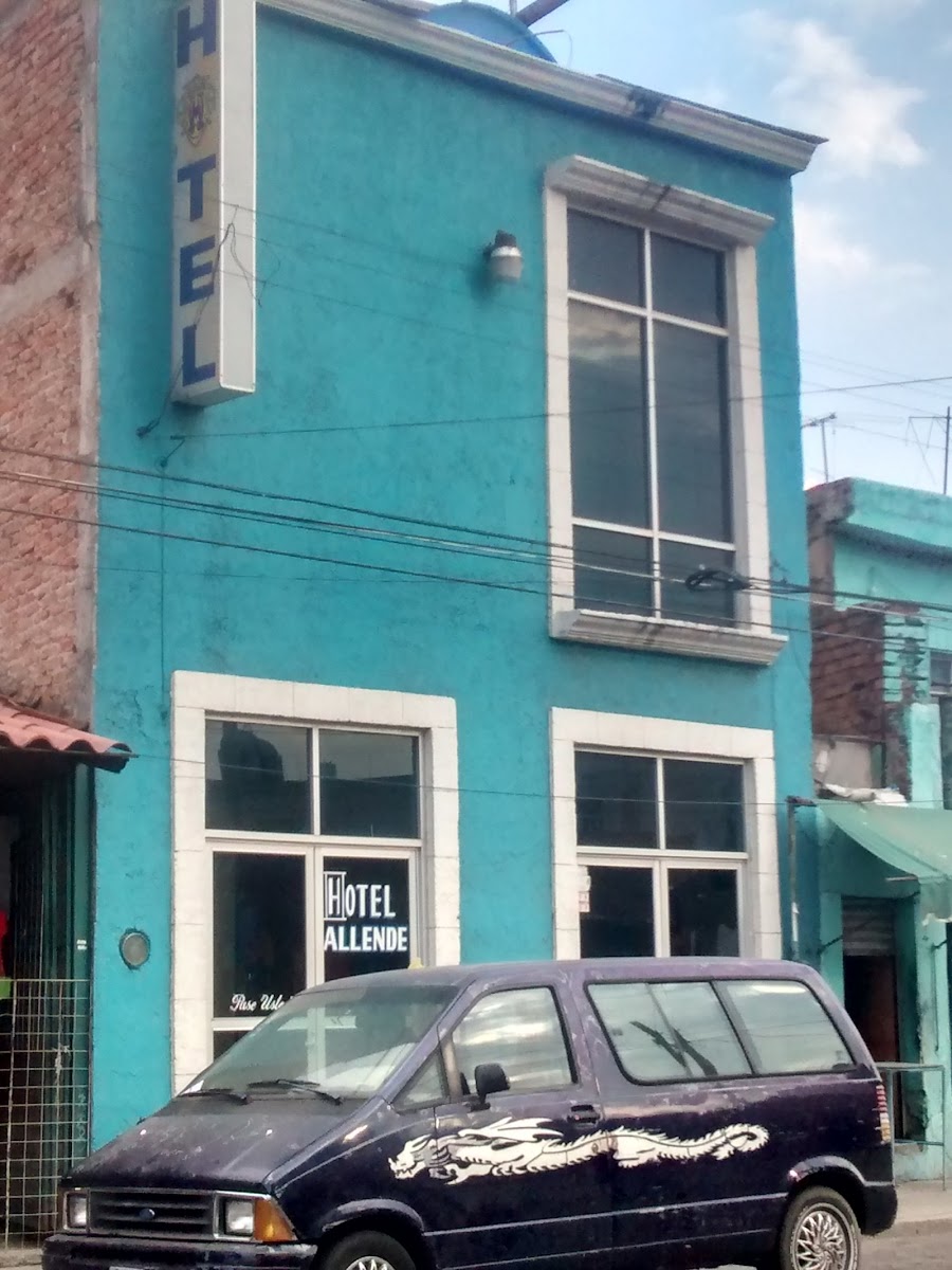 Hotel Allende